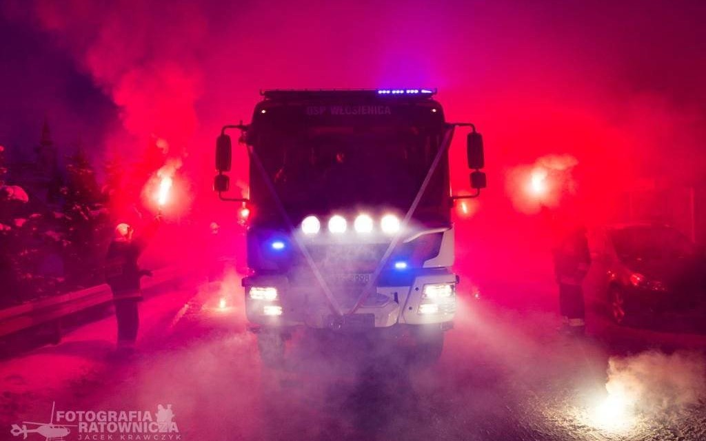 Druhowie z Włosienicy mają nowy wóz – FOTO