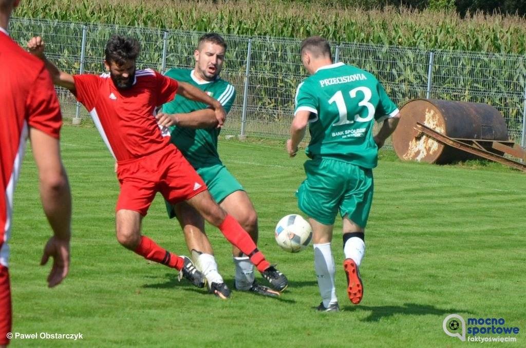 Przeciszovia liderem A Klasy