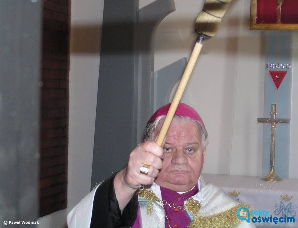 Biskup Rakoczy straci tytuł honorowego obywatela Oświęcimia i Kęt? – AKTUALIZACJA