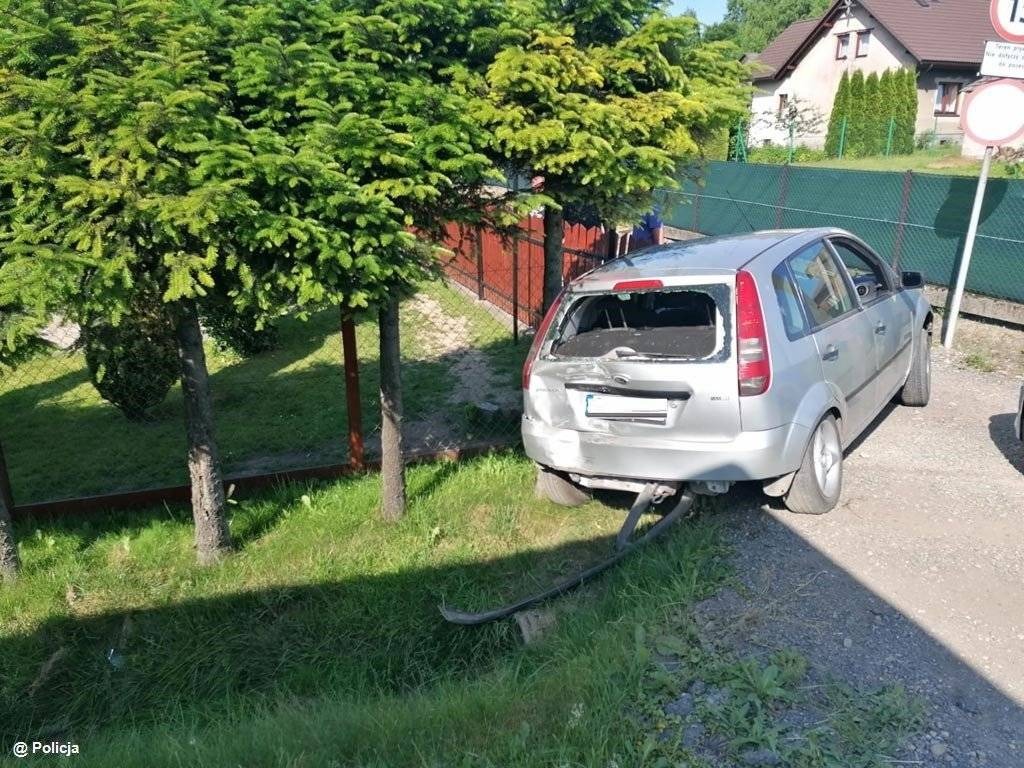 Poniedziałek obfitował w zdarzenia drogowe – FOTO