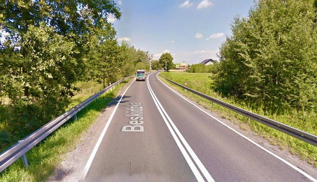 Wywalczyli chodnik na niebezpiecznym odcinku drogi