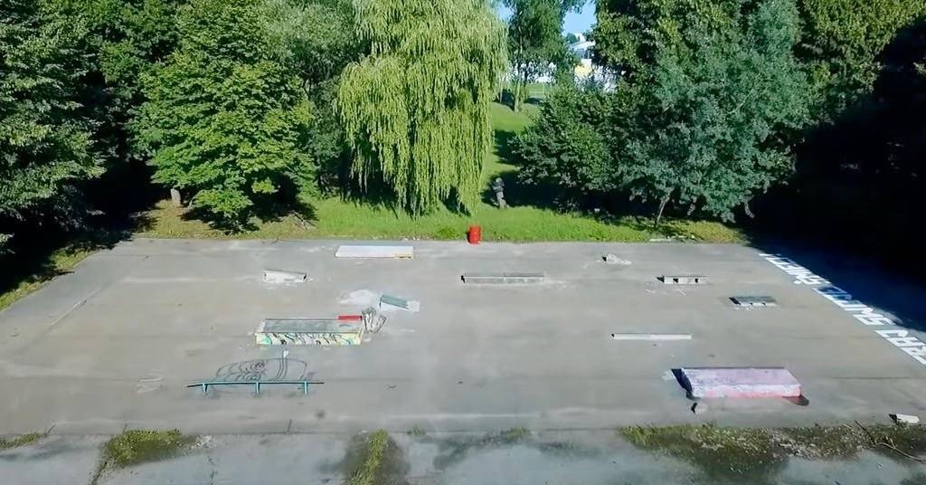 Skaterzy wybudowali własny skatepark – FILM