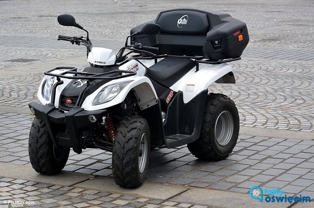 Na quadzie po pijanemu i bez uprawnień