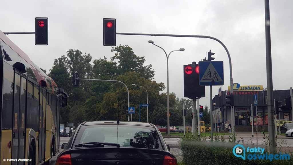 Światła na Dąbrowskiego znów działają – FOTO