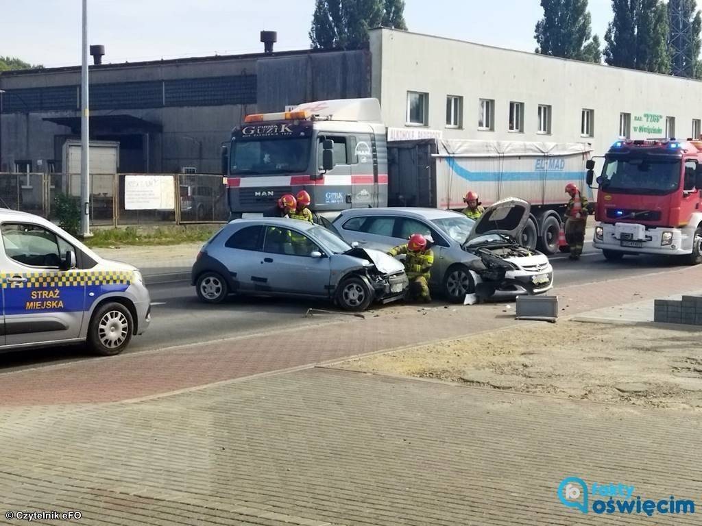 Zderzenia i alkohol na drogach – FOTO