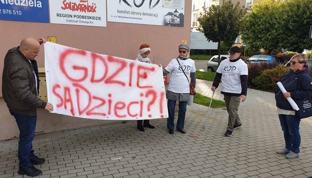 Pytanie „Gdzie są dzieci” kłuje w oczy – FILM, FOTO