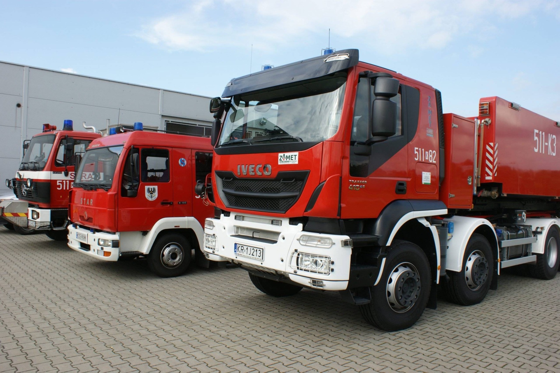 Nowe wozy bojowe trafią do ochotniczych straży pożarnych