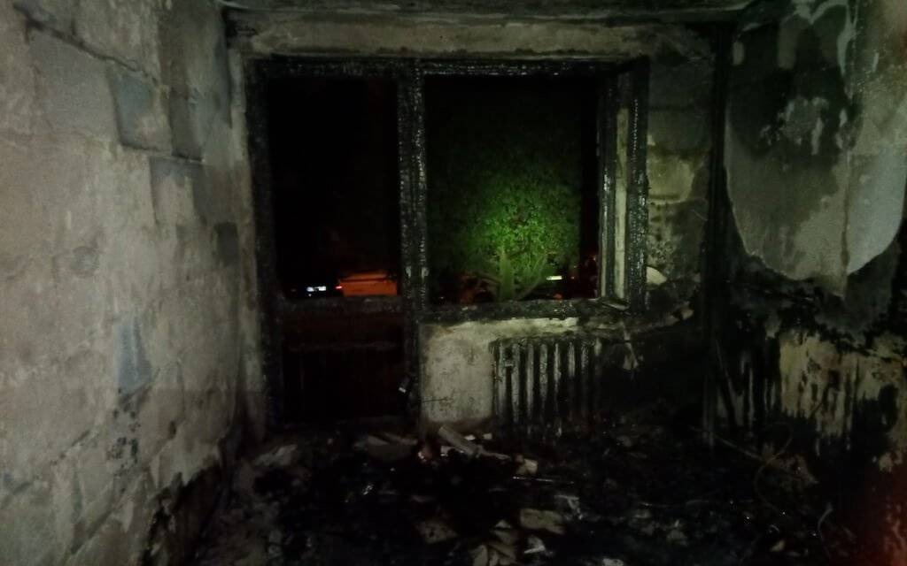 Pożar mieszkania w Kętach. Nie żyje mężczyzna – FOTO