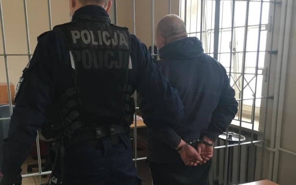 Chciał zabić nożem byłą żonę