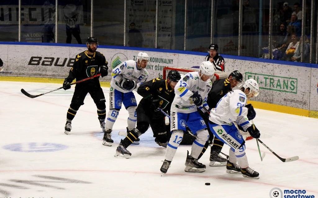 Minimalna porażka Re-Plastu Unii w drugim meczu finałowym