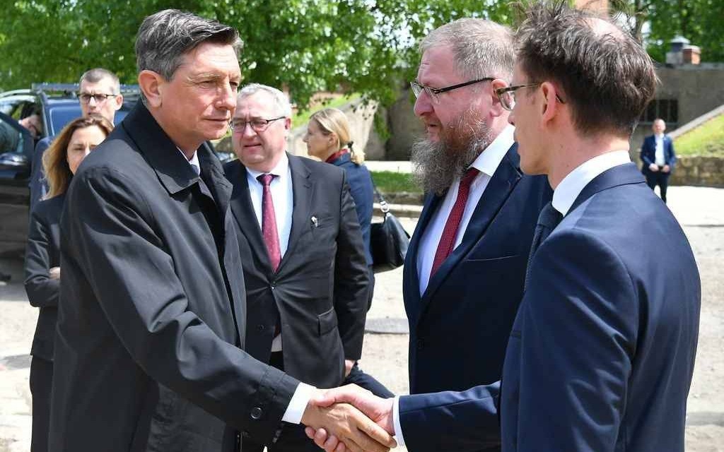 Prezydent Słowenii odwiedził muzeum Auschwitz-Birkenau – FOTO