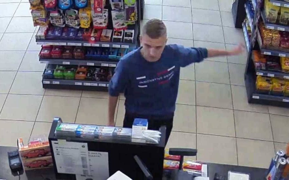 Złodzieje okradli stację paliw – FOTO