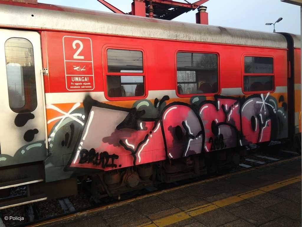 Grafficiarze przez cztery lata działali w Małopolsce i na Śląsku – FOTO