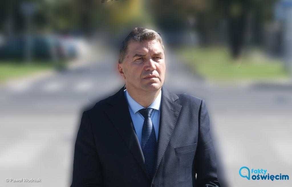 Prezydent Oświęcimia odpowiada pracownikom urzędu miasta