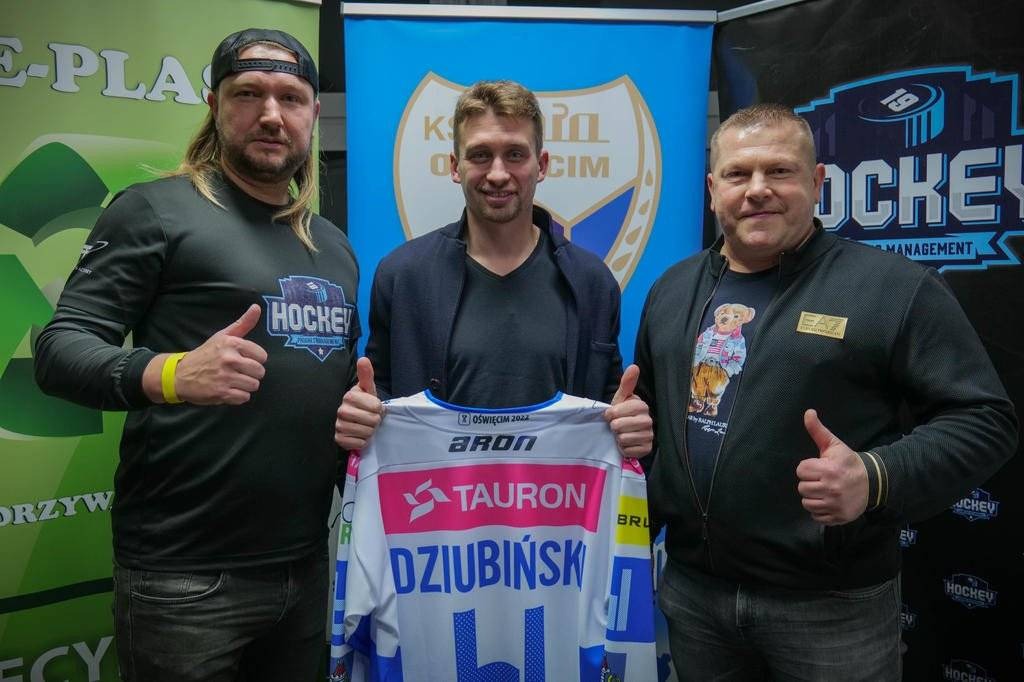 Podpis kapitana pod nowym kontraktem