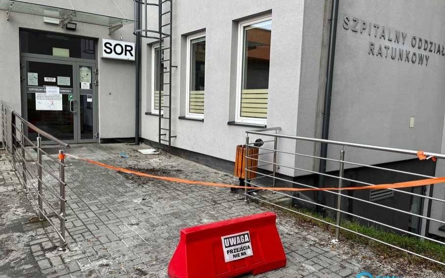 Poczekalnia SOR jest zamknięta, bo dach przecieka