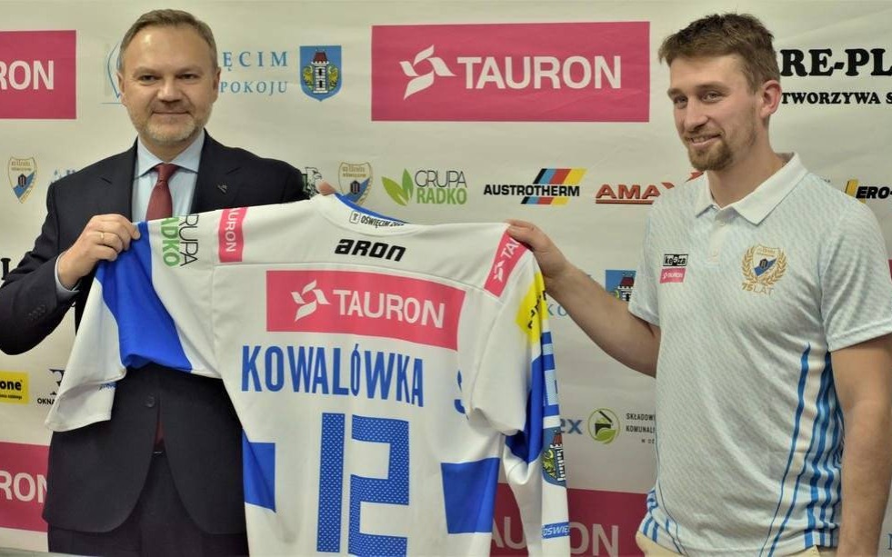 TAURON tytularnym sponsorem biało-niebieskich – FOTO