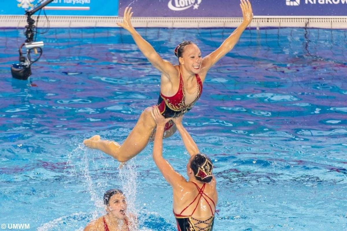Wodny balet, czyli z pogranicza artyzmu i sportu – FOTO