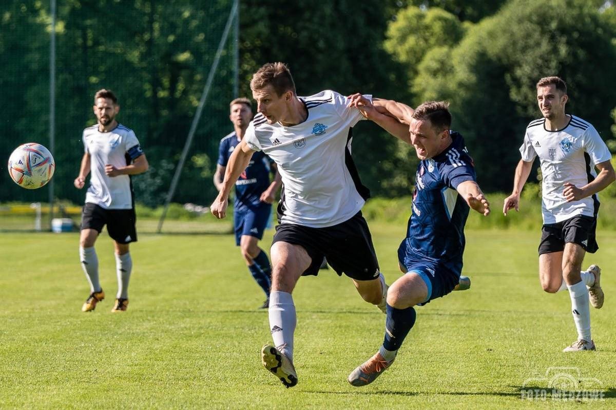 Piątoligowy jedynak zacznie od wyjazdów 