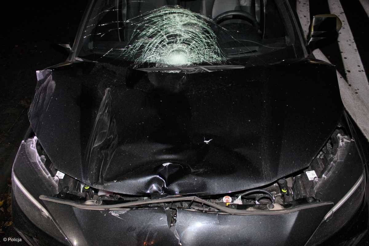 Potrąciła pieszego. Interweniowało pogotowie lotnicze – FOTO