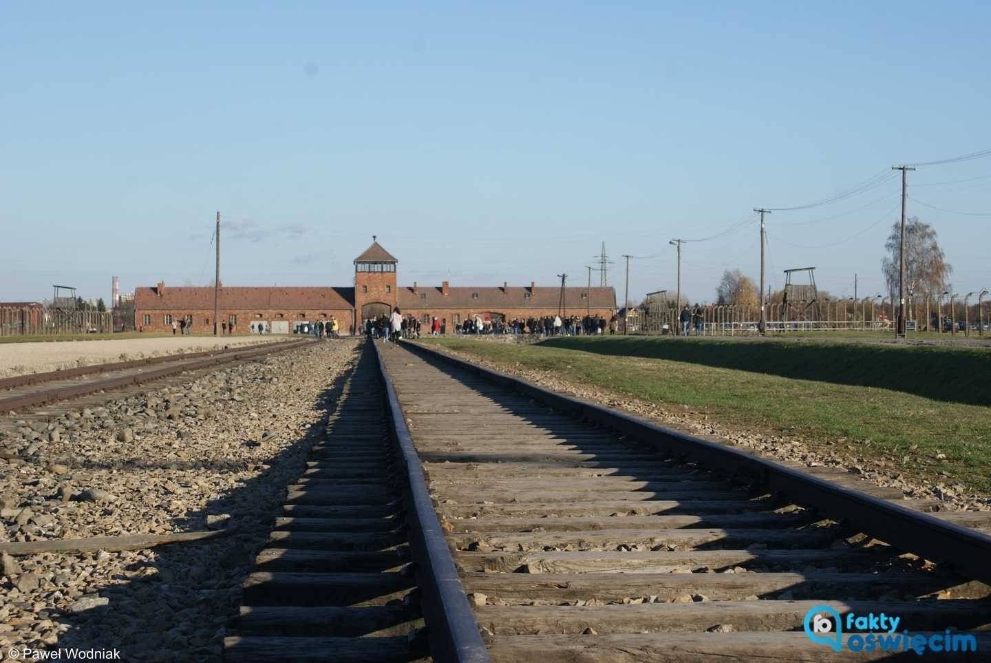 Muzeum Auschwitz o słowach Pietrzaka: Moralne i intelektualne zepsucie