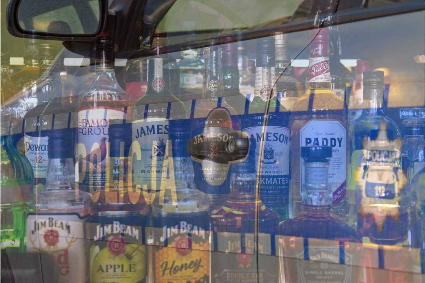 Za kradzież dwóch butelek alkoholu grozi im nawet do 10 lat więzienia