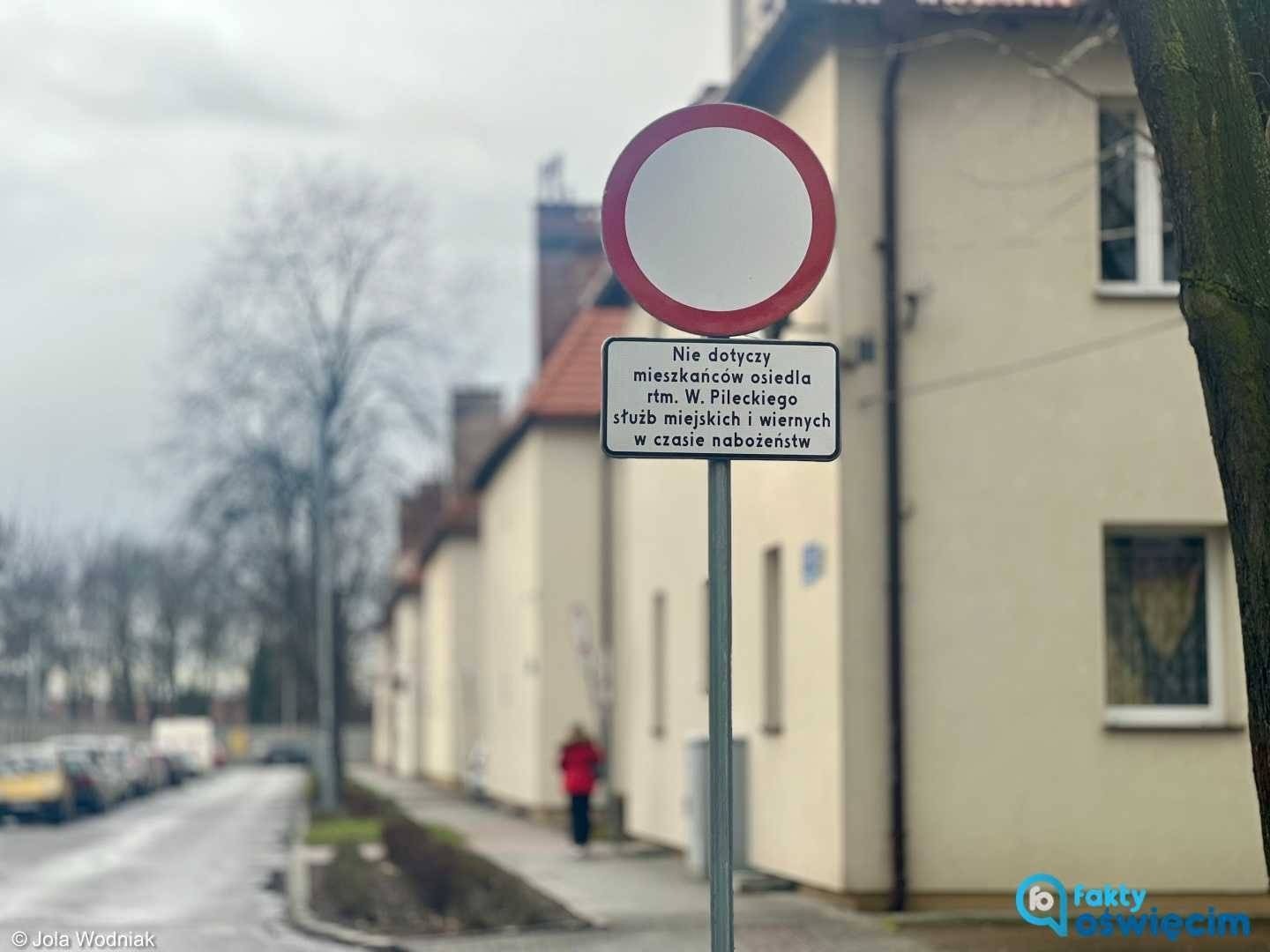 Zakaz ruchu na osiedlu Pileckiego w Oświęcimiu – FOTO