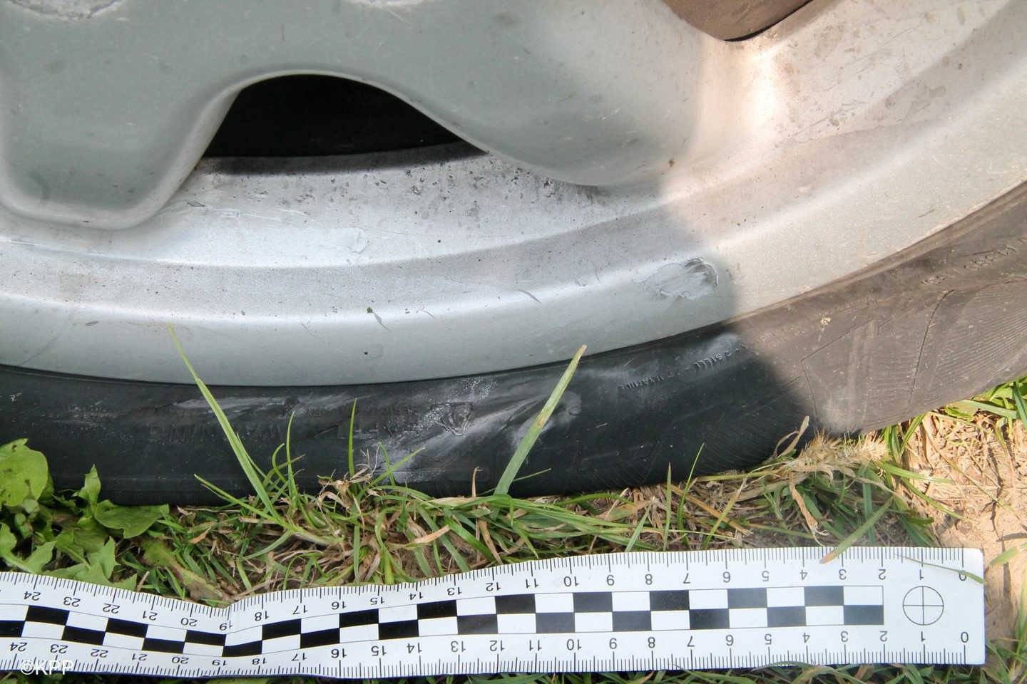 Uszkodził opony w kilku samochodach. Chuligan usłyszał zarzuty