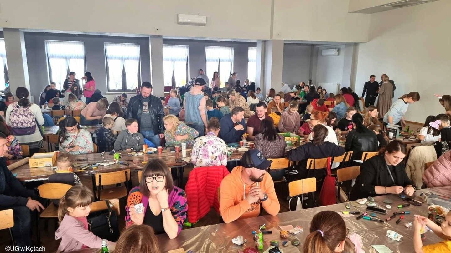 Kamyczki zamieniły się w artystyczne dzieła – FOTO