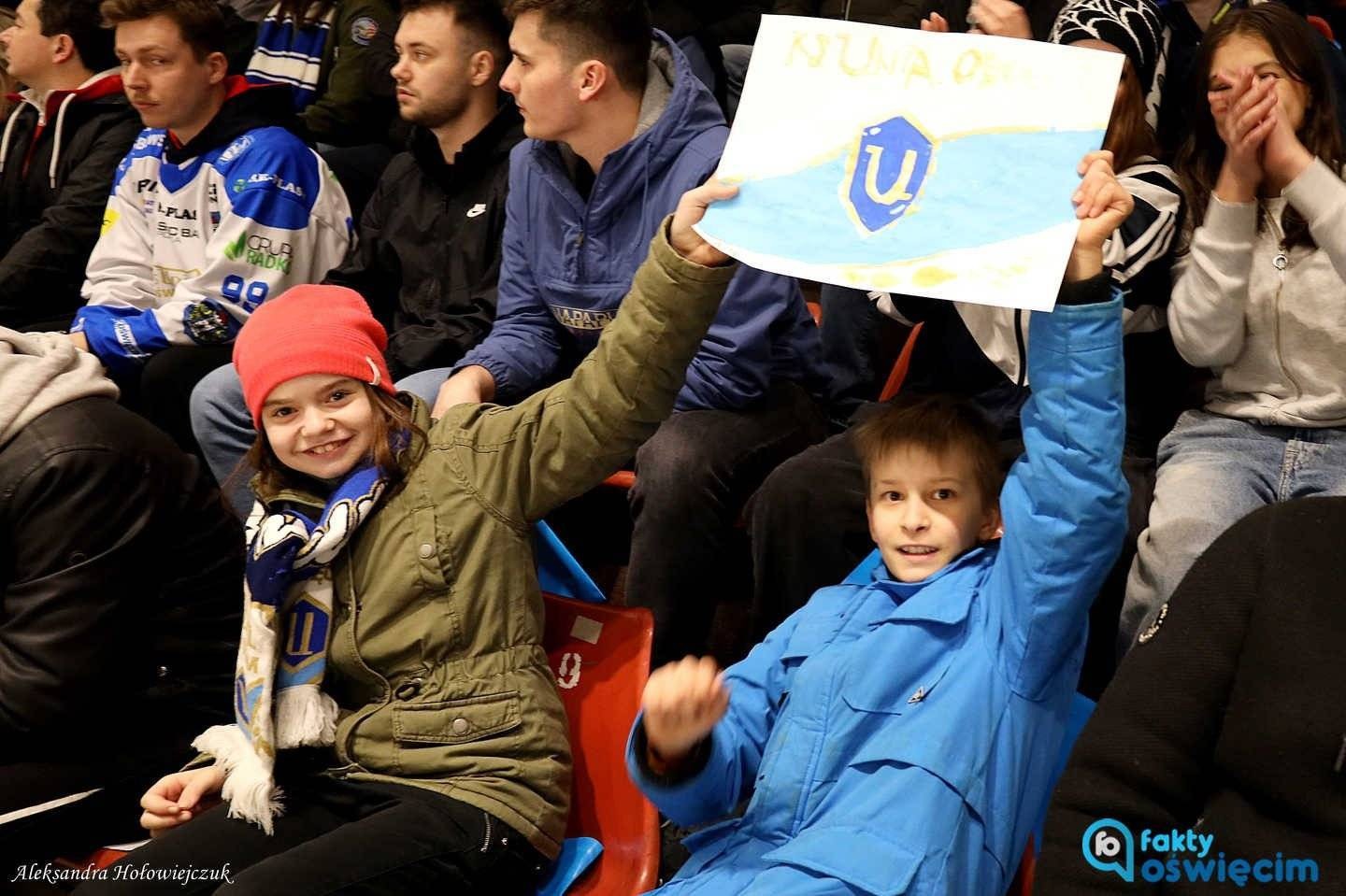 Biało-niebieski jest nasz świat – FILM, FOTO