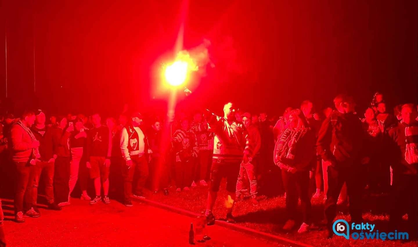 Szaleństwo i euforia. Oświęcim świętował do białego rana – FILMY