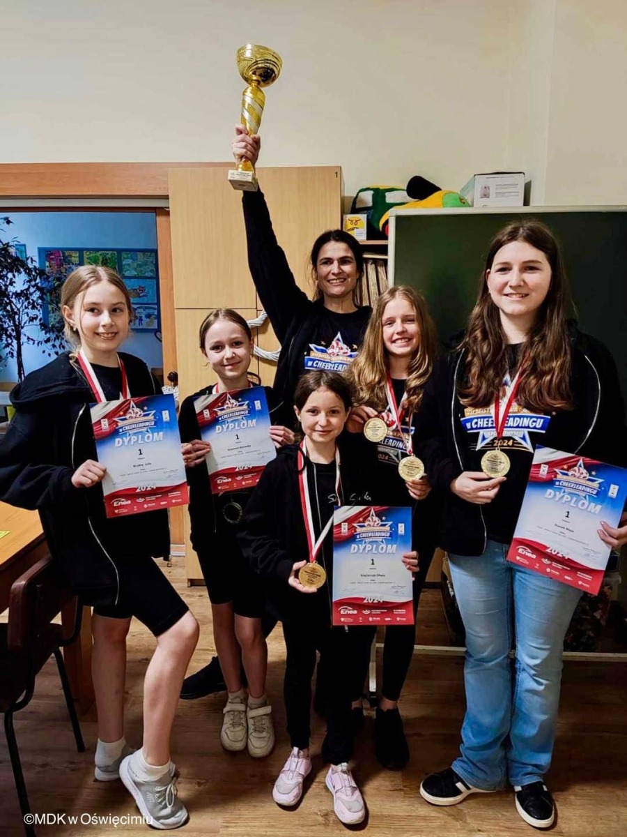 Cheerleaderki z Brzeszcz i Oświęcimia mistrzyniami Polski – FOTO