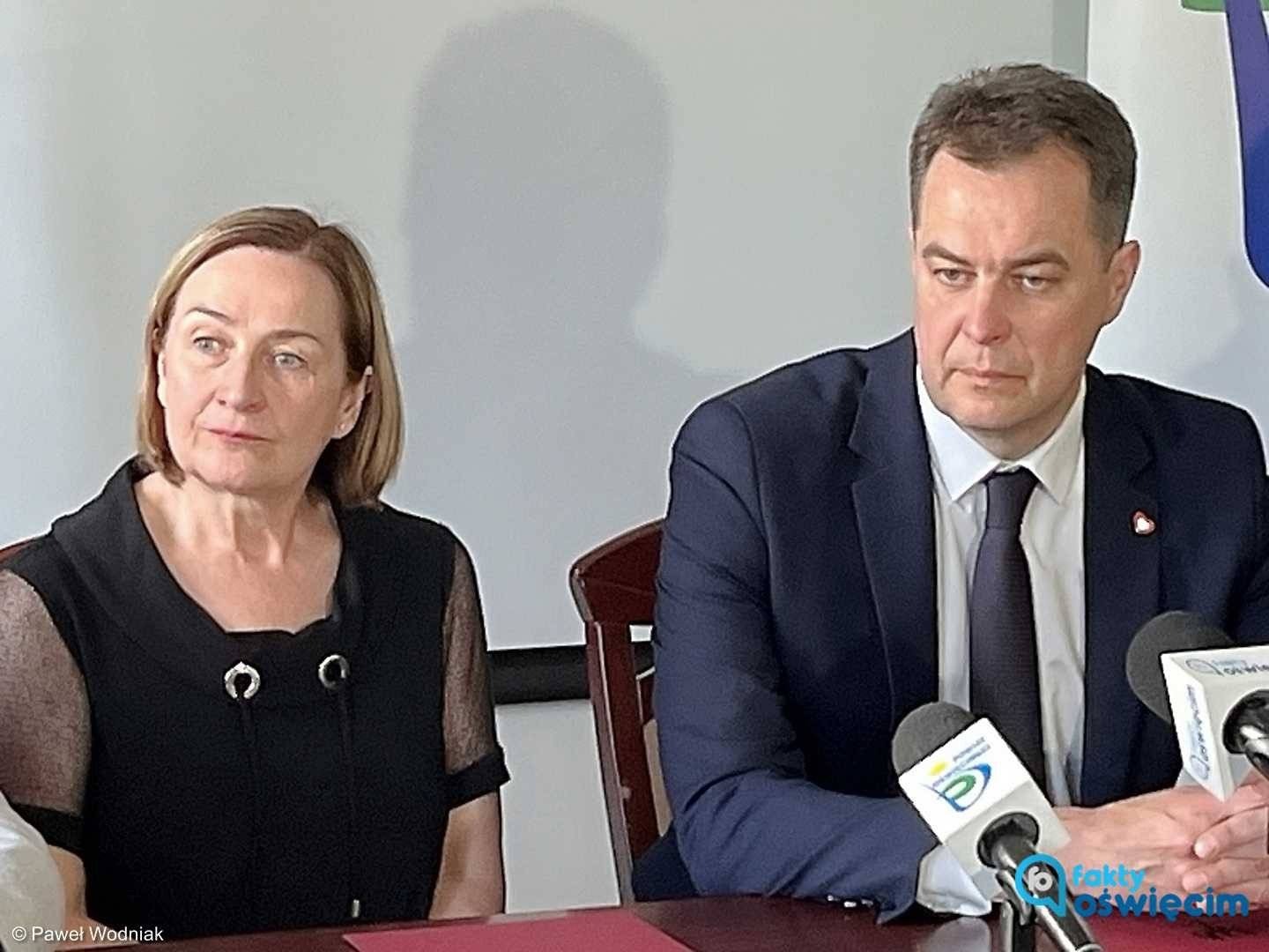 Zarząd powiatu w trzech piątych bez zmian – FILMY