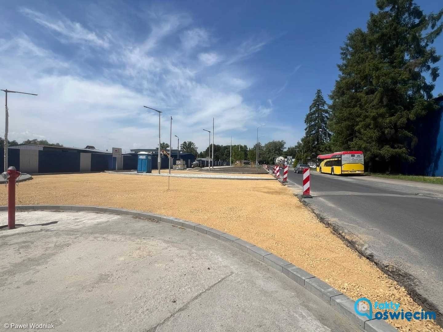 Powstaje długo oczekiwany przystanek autobusowy – FOTO