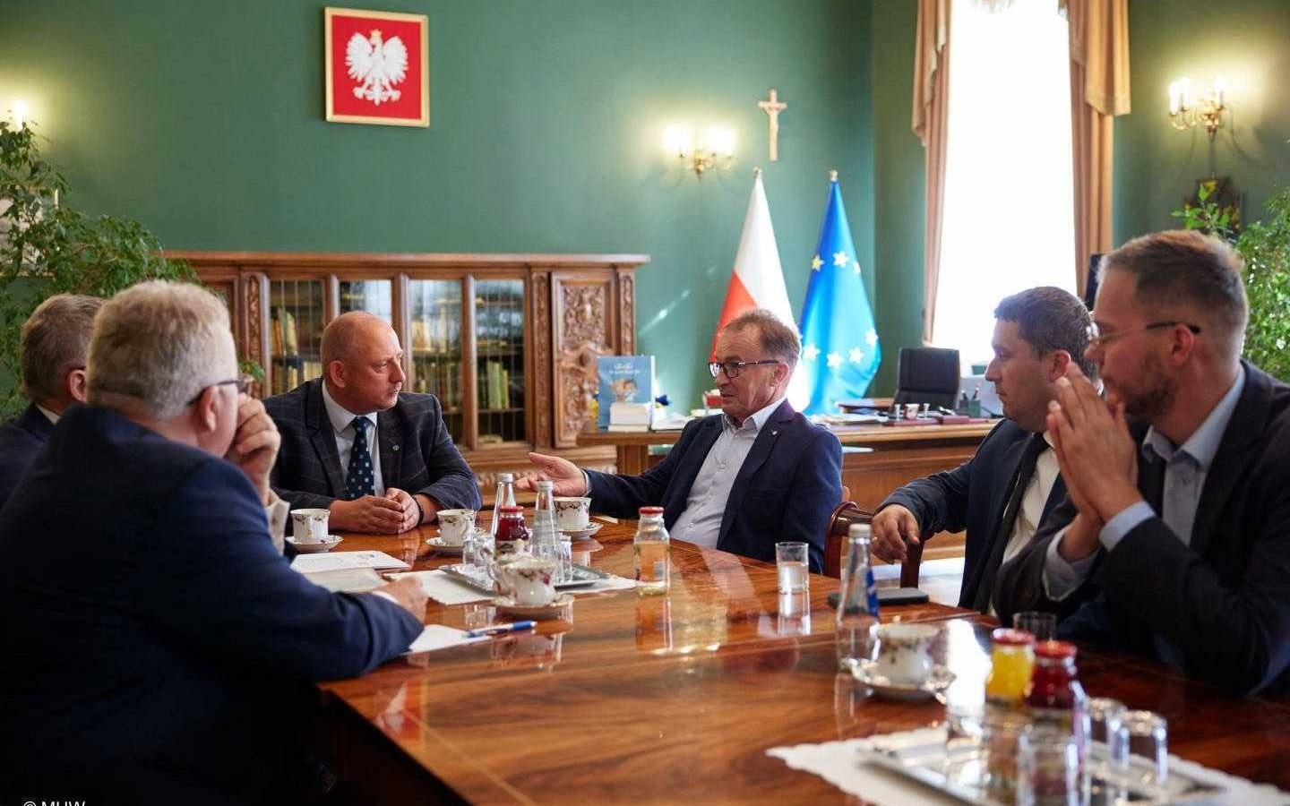 Minister rolnictwa i wojewoda małopolski o wsparciu dla Aksamu