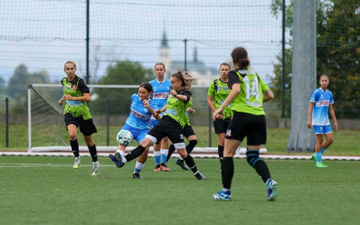 Sokół przyleci na stadion Iskry w Brzezince