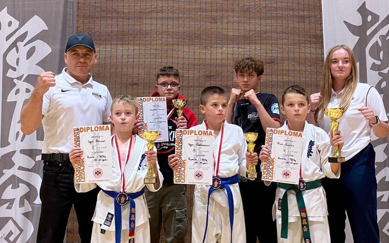 Medalowy łup młodych oświęcimian w Leżajsku – FOTO