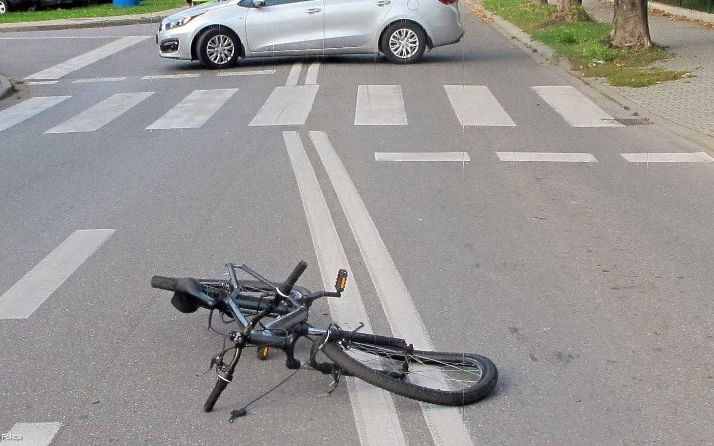 Młody rowerzysta potrącony na przejściu dla pieszych – FOTO