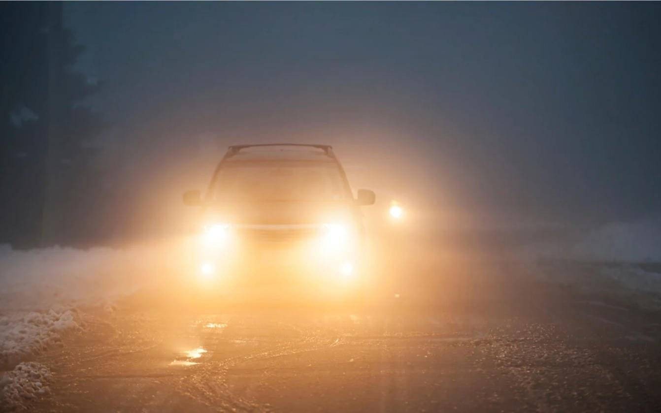 Sprawdź światła w swoim samochodzie. Lista bezpłatnych stacji