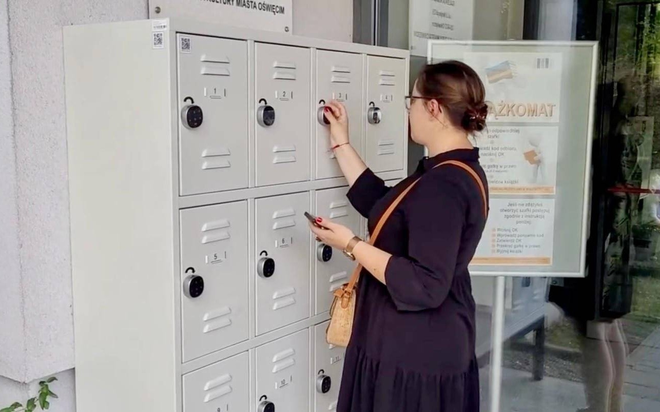 Całodobowy książkomat. Zamów i odbierz książki 24/7 – FILM