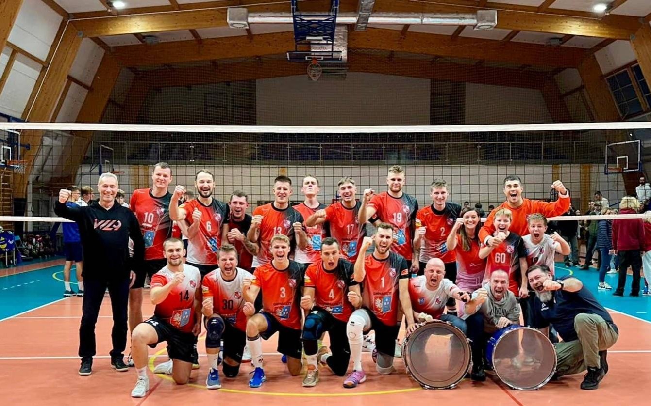 Derby pod siatką. Do Kęt przyjeżdża wicelider