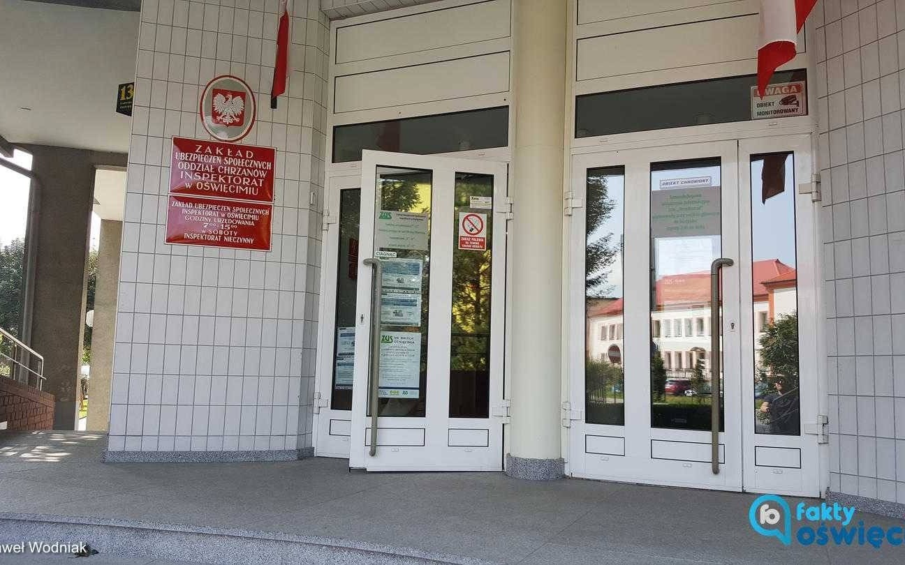 Czym jest renta wdowia i komu się należy? Dyżur eksperta ZUS