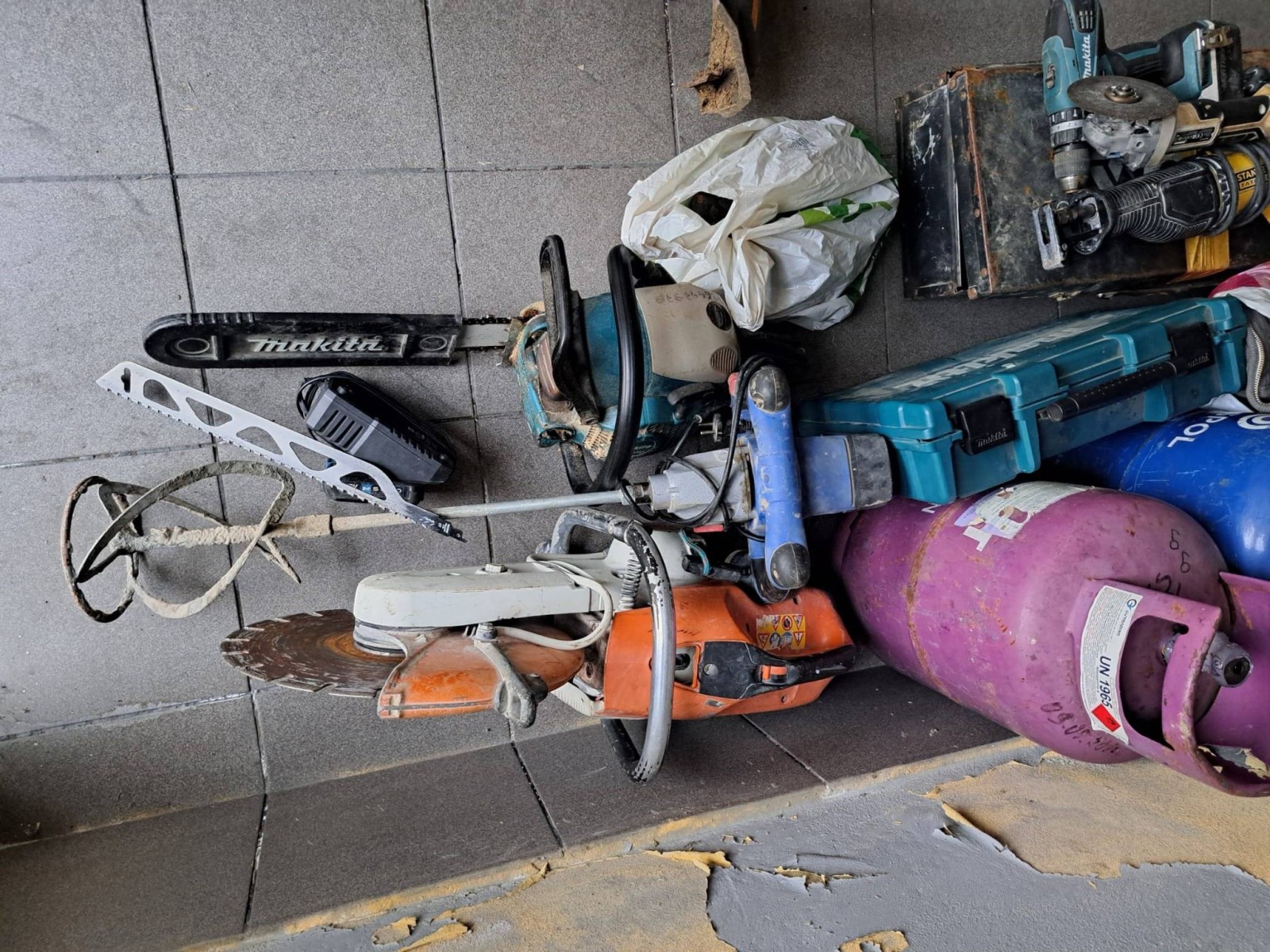 Włamywacz recydywista kradł elektronarzędzia, paliwo, butle gazowe