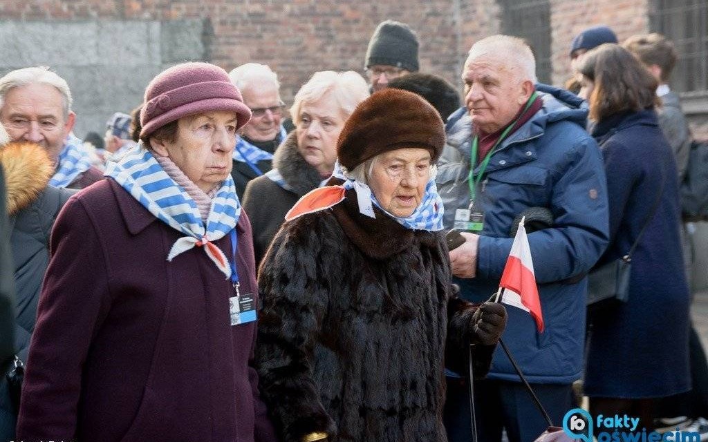 Karol III w Polsce. Monarcha upamiętni ofiary Auschwitz-Birkenau