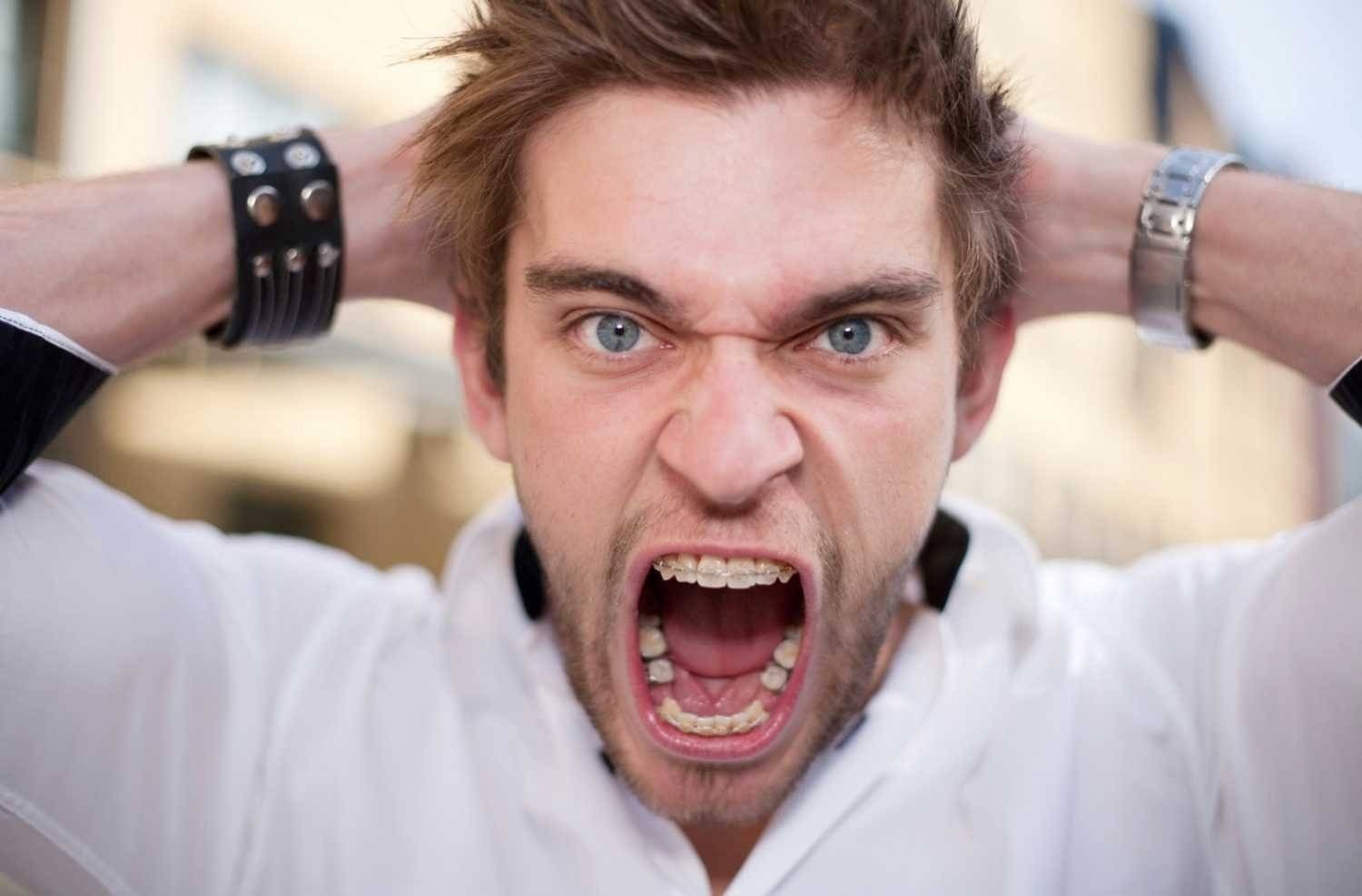 Groził rodzicom. Musiał się od nich wyprowadzić