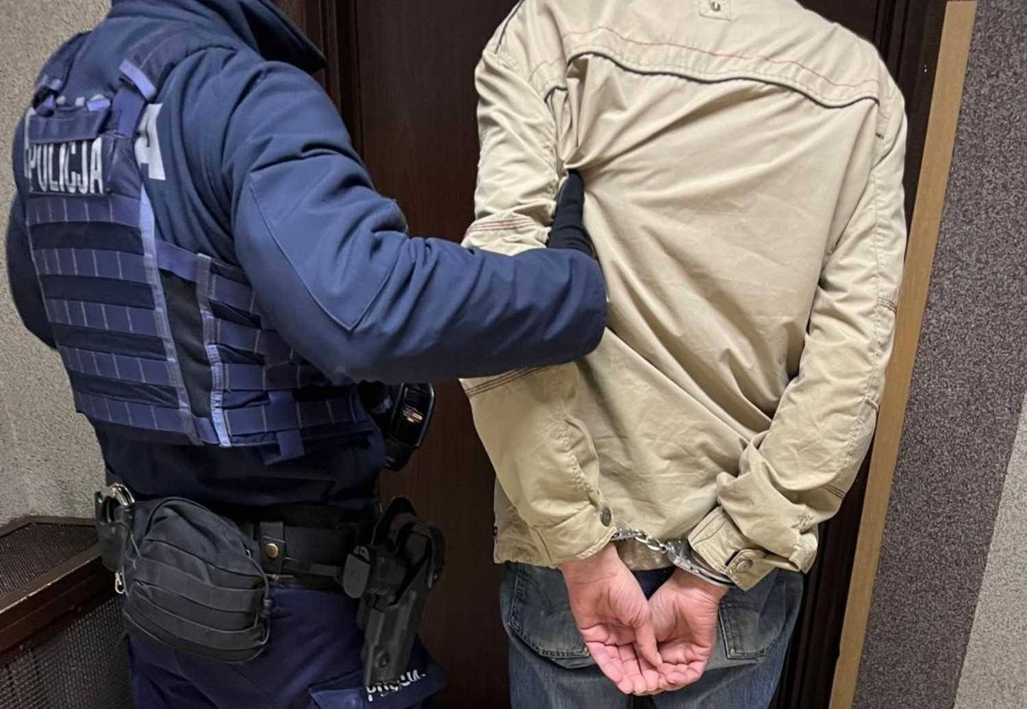 Pijany mężczyzna pobił matkę staruszkę