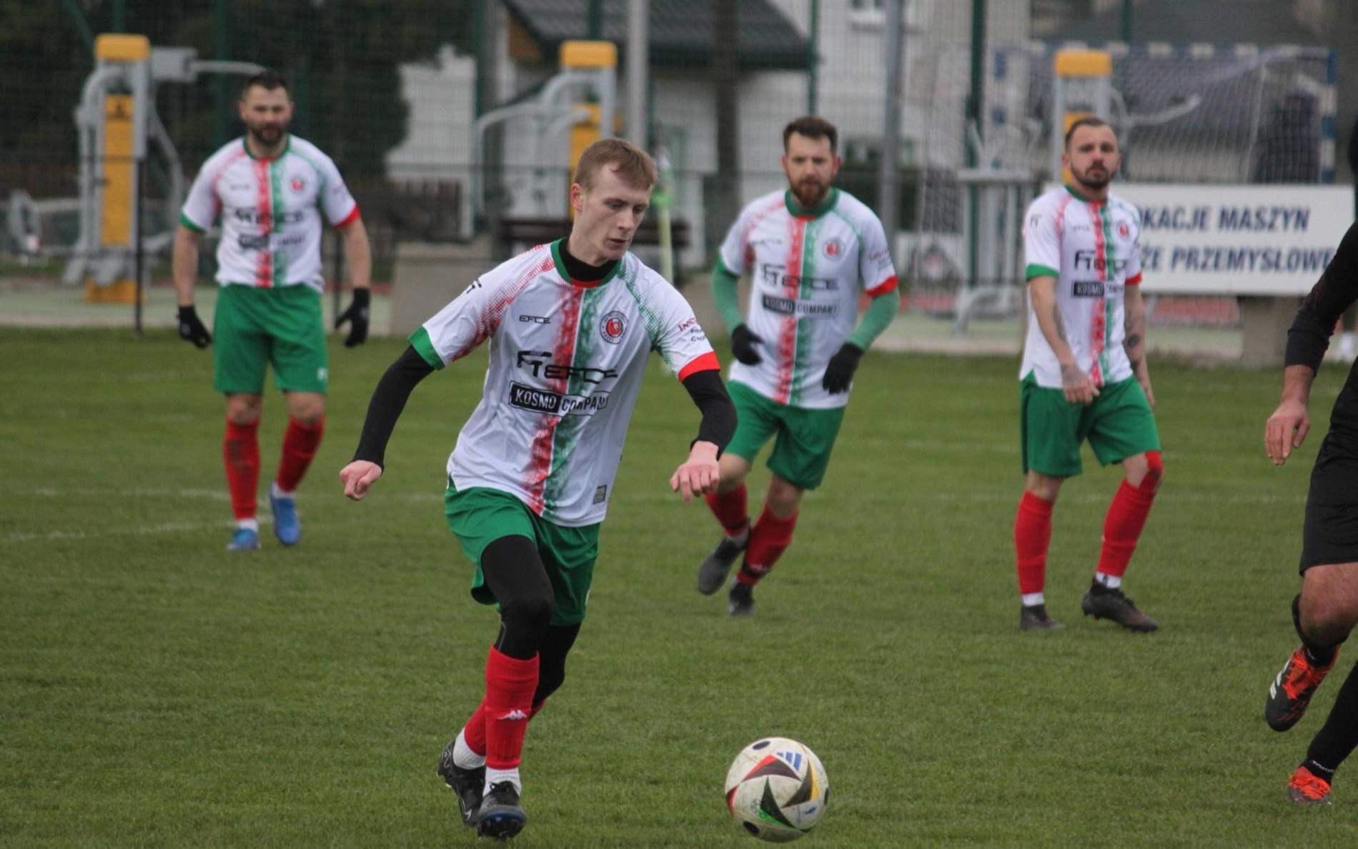 Ucieczka duetu w rozgrywkach okręgówki