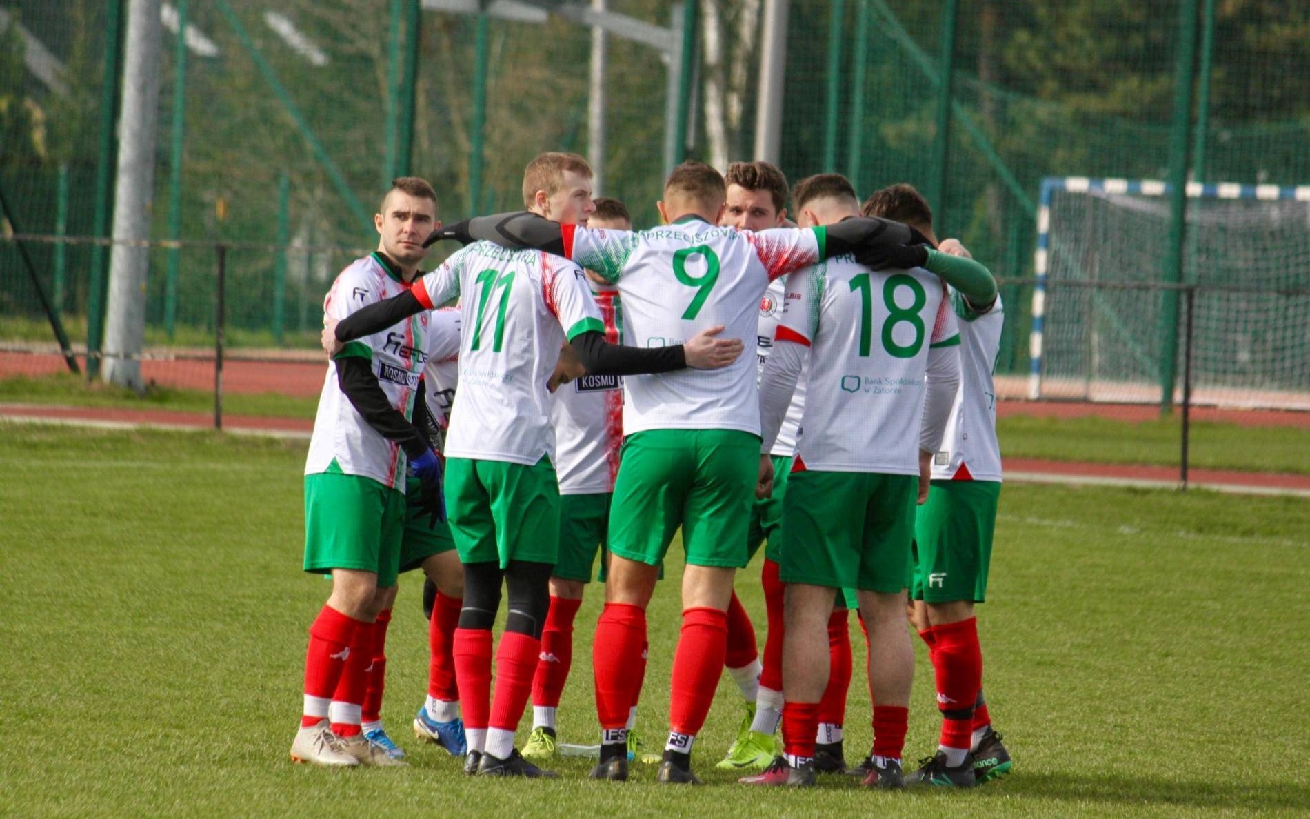 Zmiana lidera w rozgrywkach okręgówki – FOTO