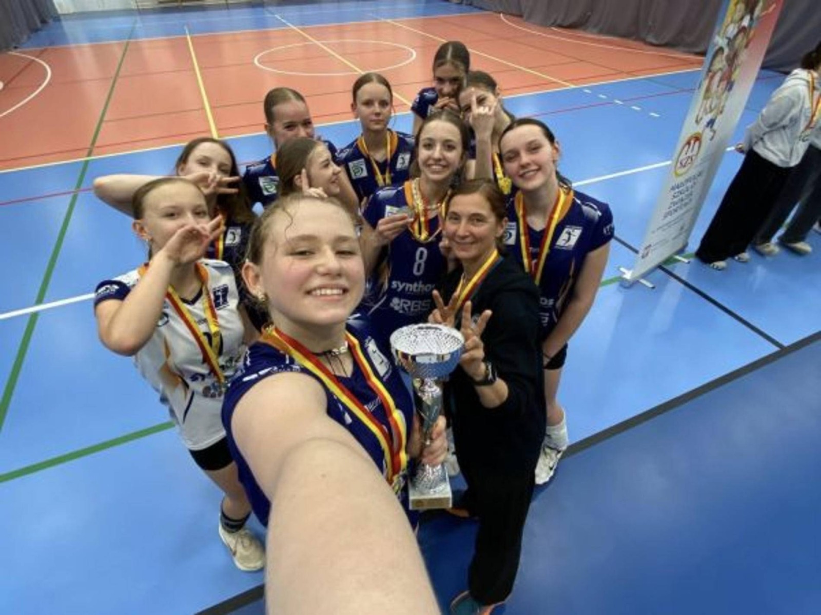 Setbolówki w srebrnym kolorze – FOTO