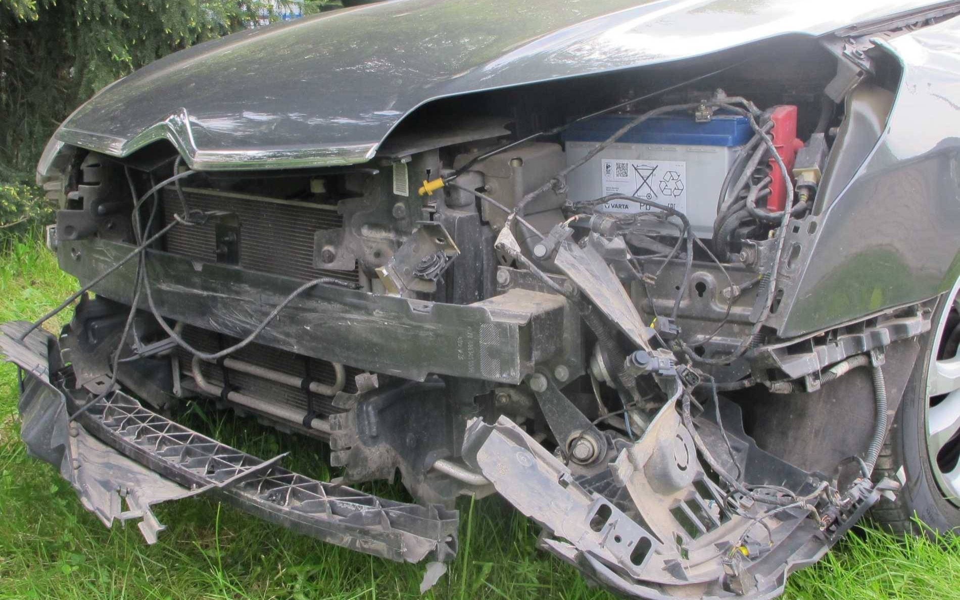 Wymusił pierwszeństwo przejazdu. Półtoraroczny chłopczyk trafił do szpitala – FOTO